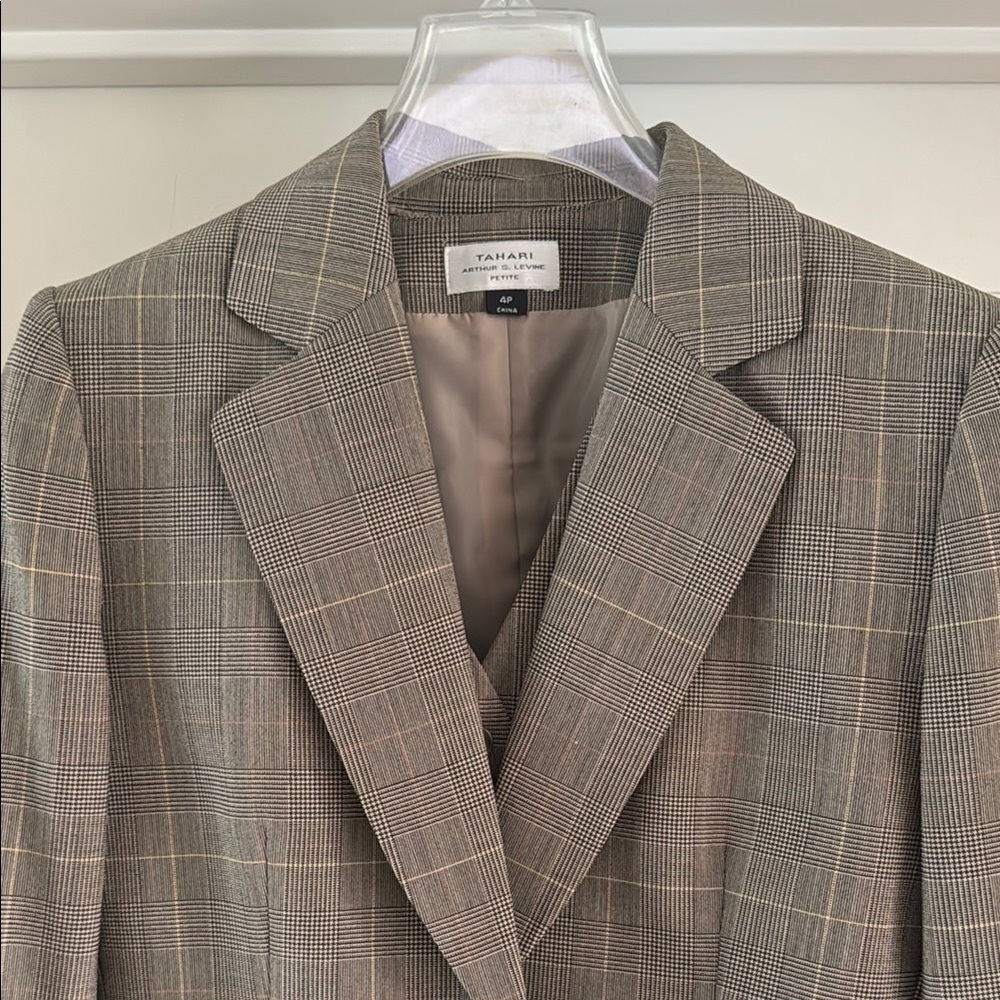 Tahari Plaid Blazer - Gray and Brown